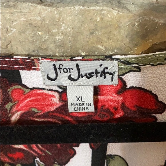 J is for Justice Jumper - Picture 3 of 3